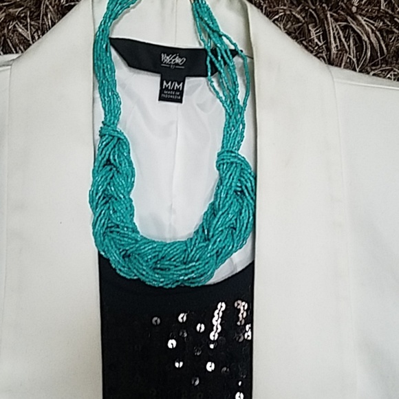 White Blazer - Picture 3 of 7